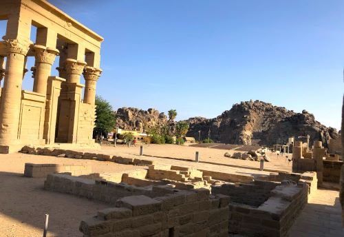 PHILAE_1_