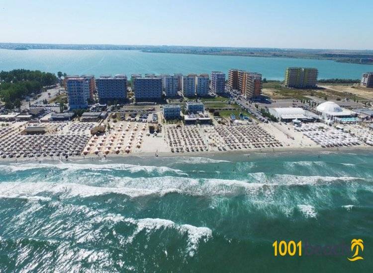 Mamaia - Hotel Iaky, demipensiune + cina festiva